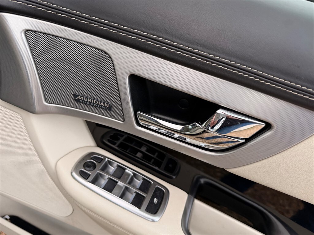 Used Jaguar XF 2013 for sale - 77911512: Photo 11