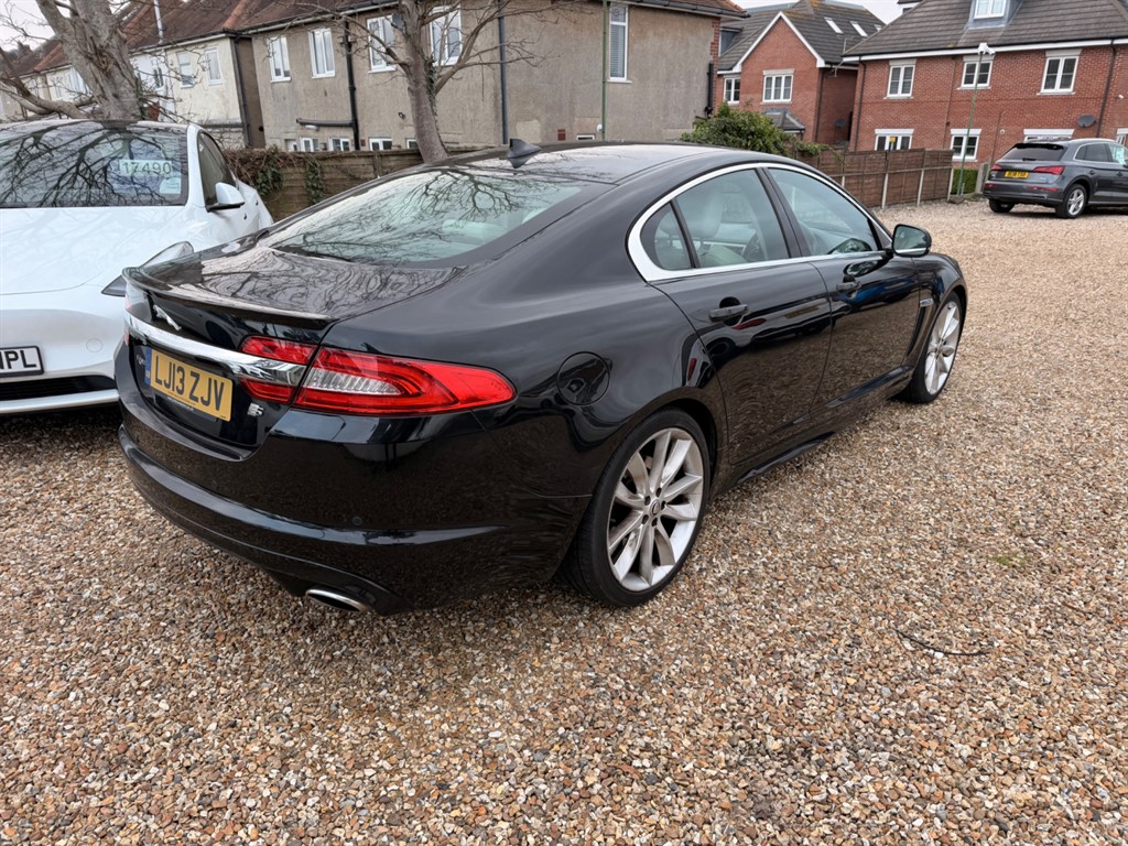 Used Jaguar XF 2013 for sale - 77911512: Photo 3