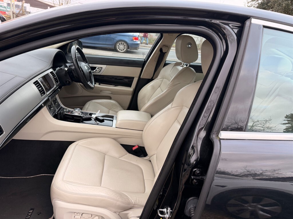 Used Jaguar XF 2013 for sale - 77911512: Photo 7