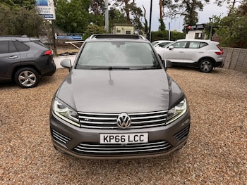 Used Volkswagen Touareg 2016 for sale - 78550255: Photo