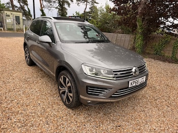 Used Volkswagen Touareg 2016 for sale - 78550255: Photo