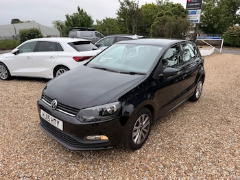 Used Volkswagen Polo 2015 for sale - 78630406: Photo