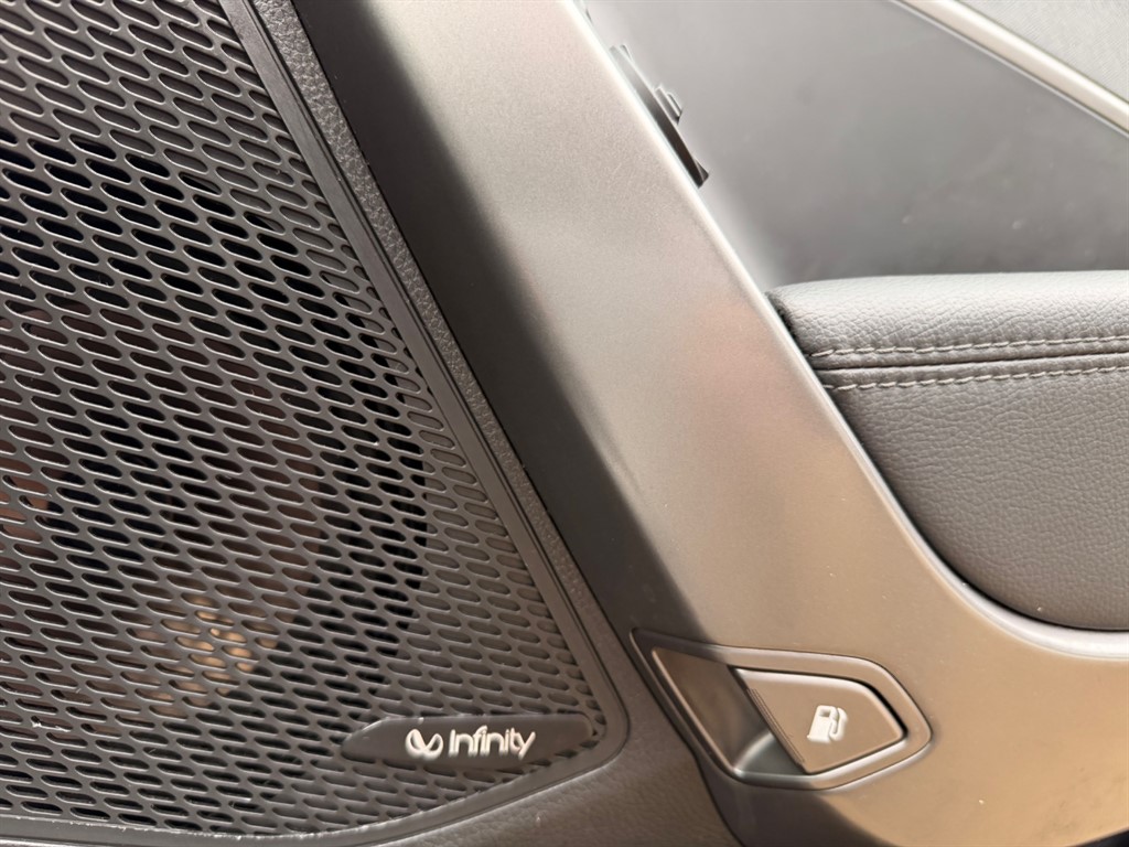 Used Hyundai Santa Fe 2017 for sale - 77326582: Photo 21