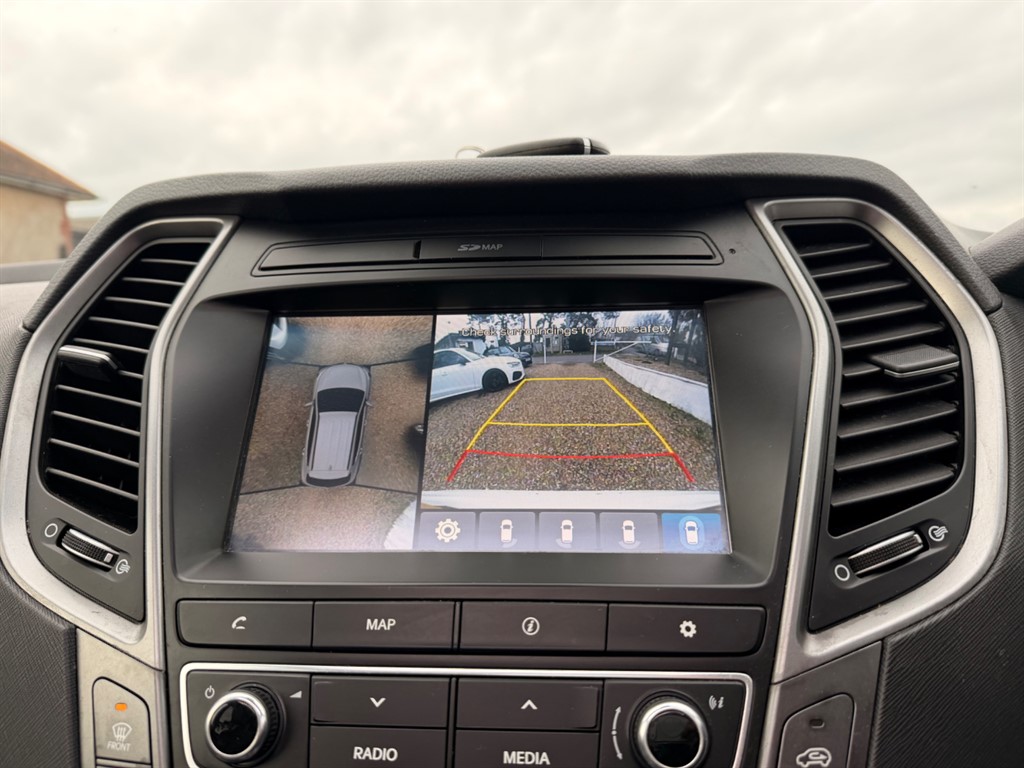 Used Hyundai Santa Fe 2017 for sale - 77326582: Photo 25