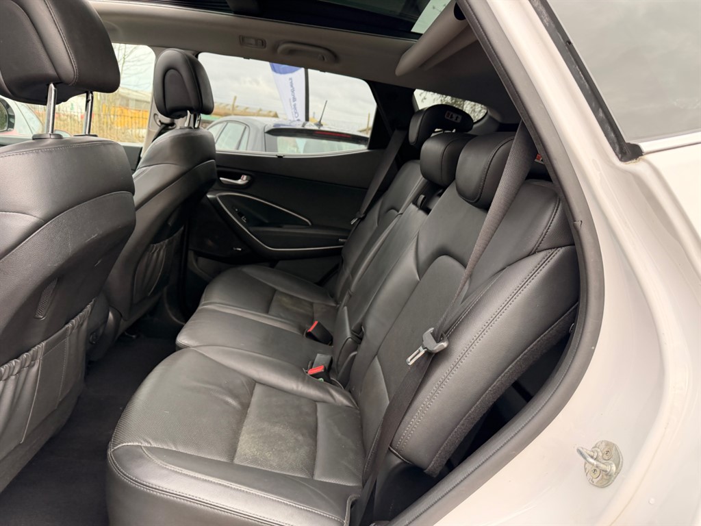 Used Hyundai Santa Fe 2017 for sale - 77326582: Photo 7