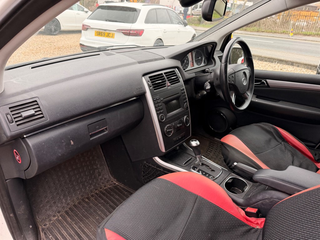 Used Mercedes-Benz B Class 2011 for sale - 78103403: Photo 6