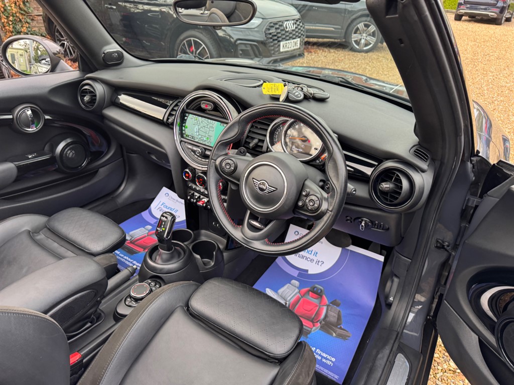 Used MINI Convertible 2018 for sale - 77137939: Photo 14