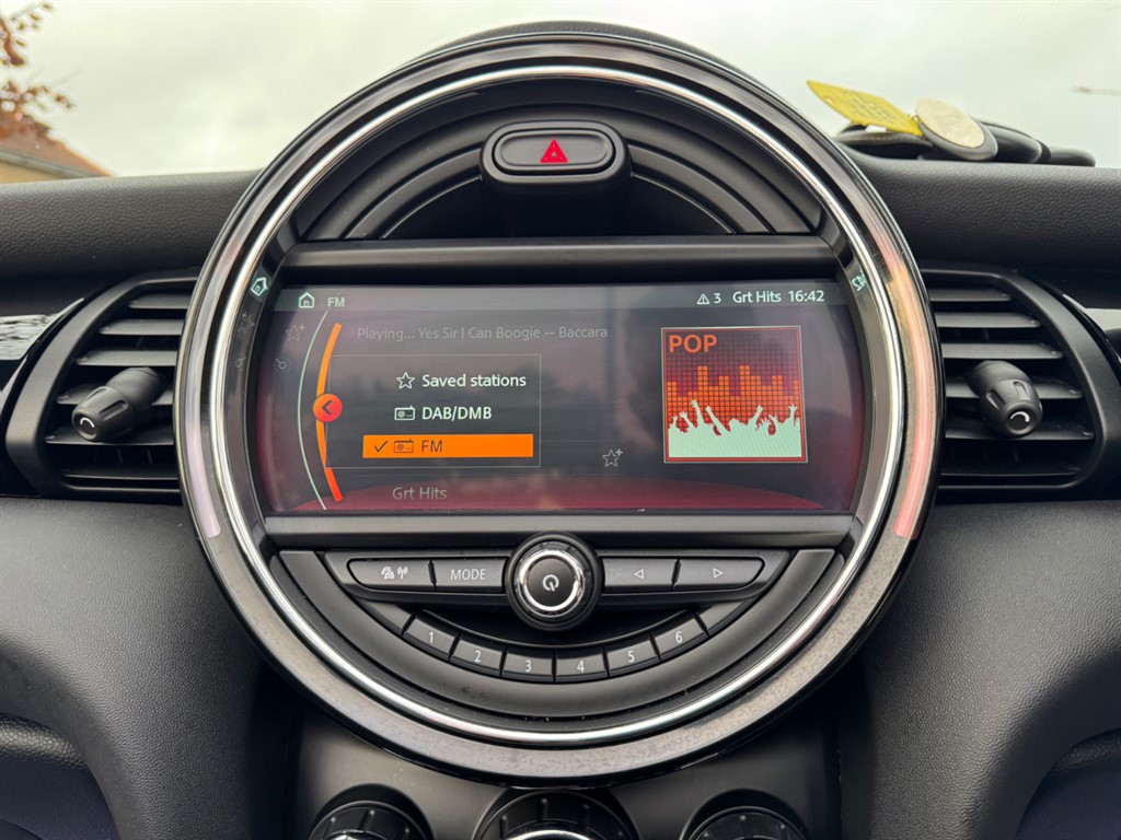 Used MINI Convertible 2018 for sale - 77137939: Photo 27