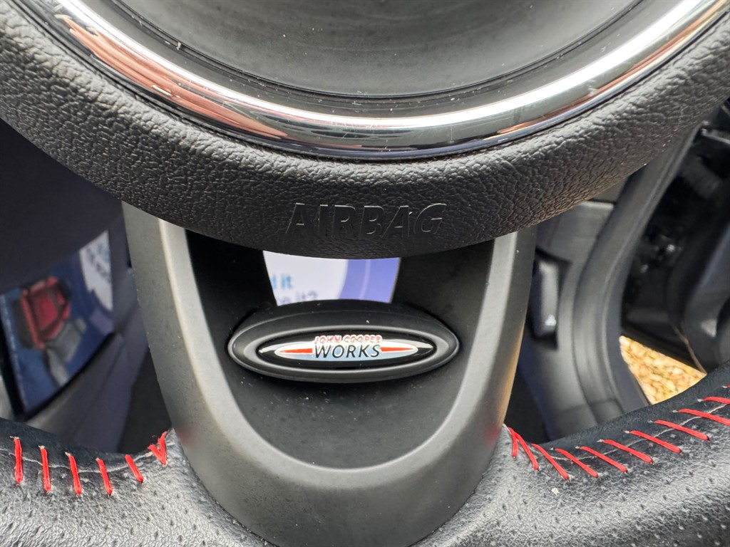 Used MINI Convertible 2018 for sale - 77137939: Photo 28