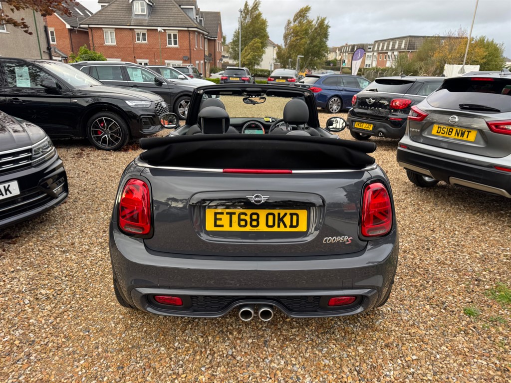 Used MINI Convertible 2018 for sale - 77137939: Photo 7