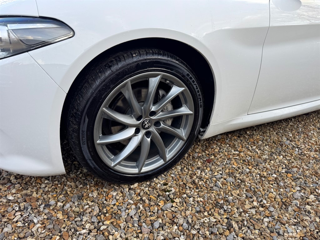 Used Alfa Romeo Giulia 2022 for sale - 77137970: Photo 10