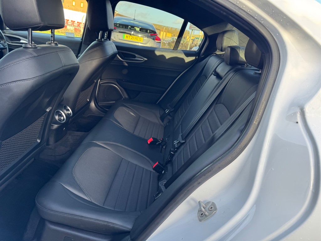 Used Alfa Romeo Giulia 2022 for sale - 77137970: Photo 12