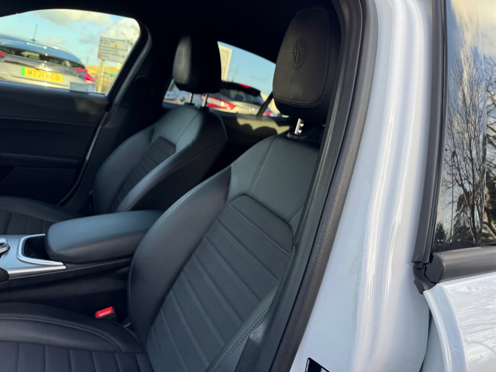 Used Alfa Romeo Giulia 2022 for sale - 77137970: Photo 14