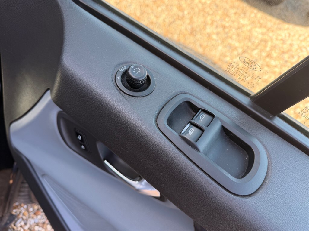 Used Ford Transit Custom 2013 for sale - 77975715: Photo 13