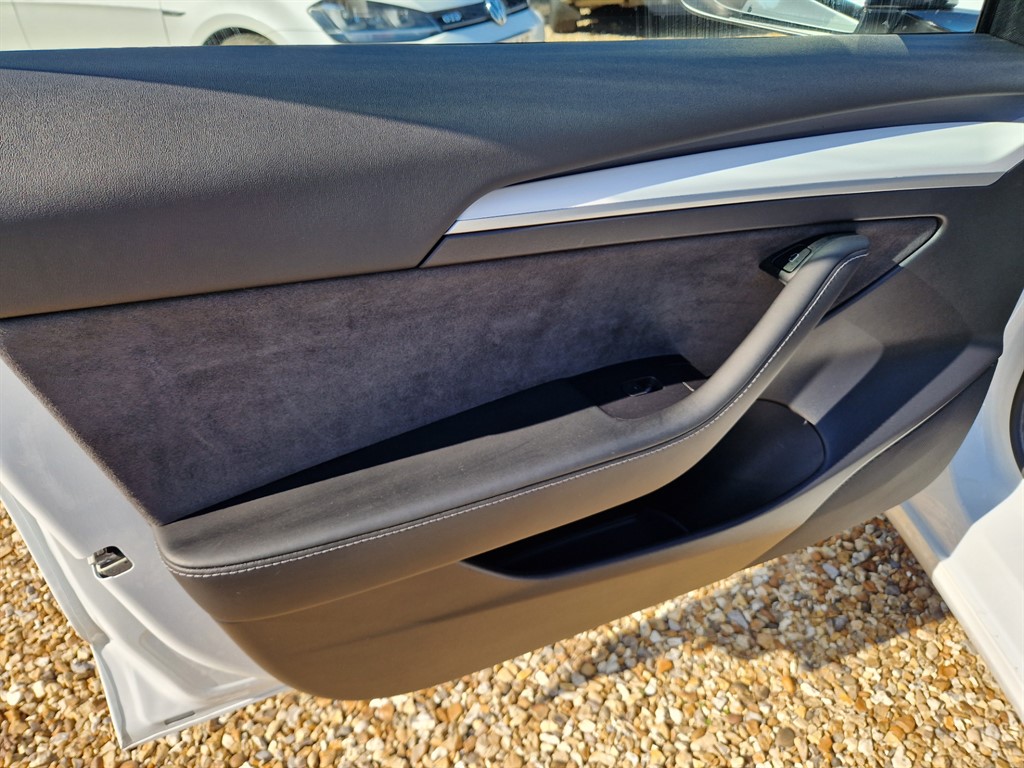 Used Tesla Model 3 2021 for sale - 77499874: Photo 27