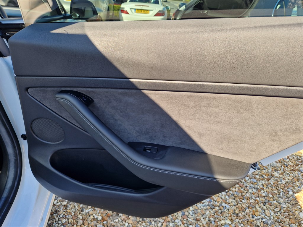 Used Tesla Model 3 2021 for sale - 77499874: Photo 29