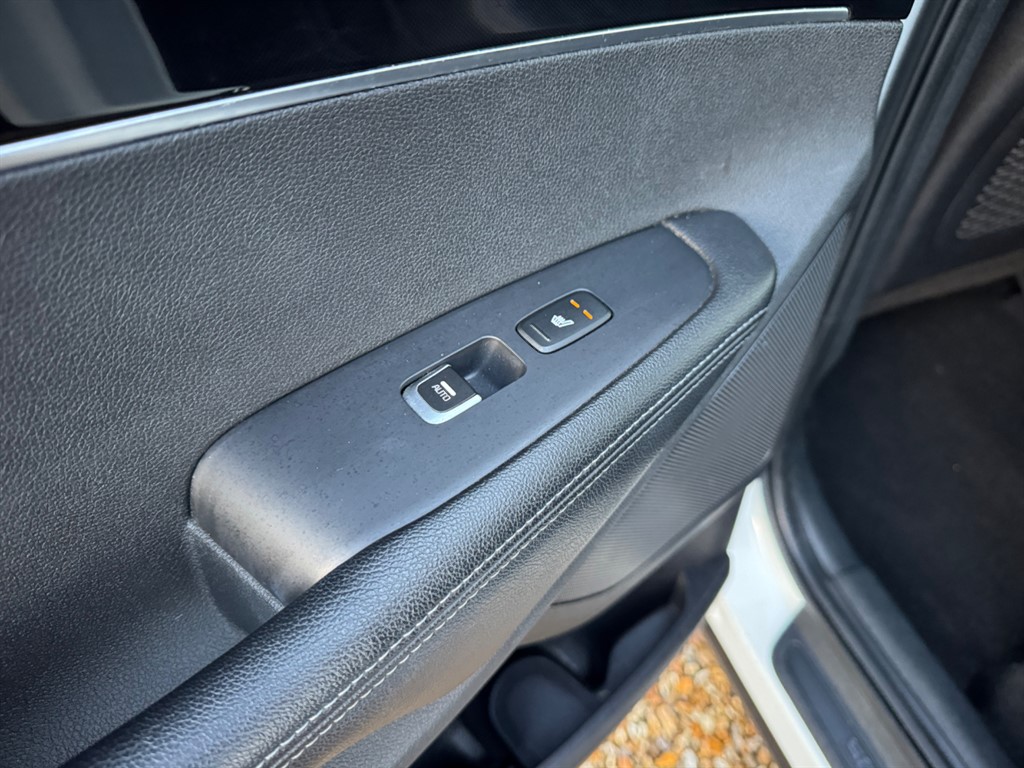 Used Kia Sorento 2015 for sale - 77137940: Photo 16