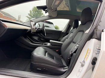 Used Tesla Model 3 2020 for sale - 78929498: Photo