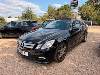 Used Mercedes-Benz E Class 2009 for sale - 79541508: Photo