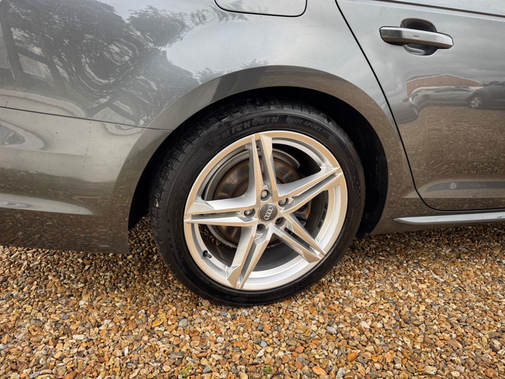 Used Audi A4 2016 for sale - 77137937: Photo 3