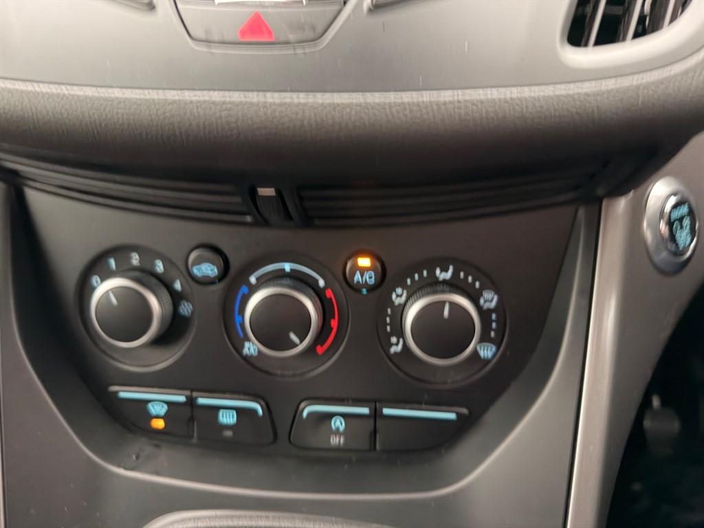 Used Ford Kuga 2016 for sale - 77381251: Photo 15