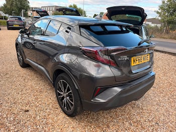 Used Toyota C-HR 2019 for sale - 79823318: Photo