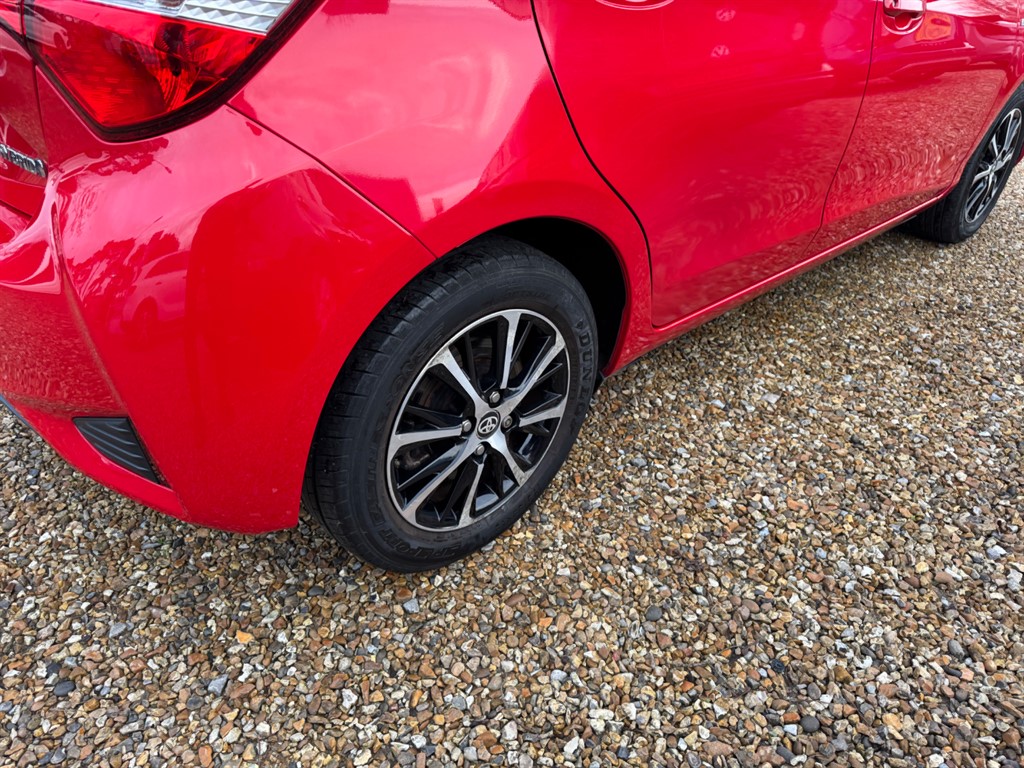 Used Toyota Yaris 2019 for sale - 77137961: Photo 4