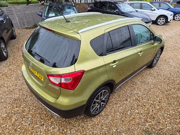 Used Suzuki SX4 S-Cross 2015 for sale - 79714449: Photo