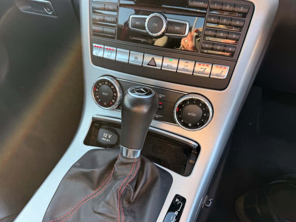 Used Mercedes-Benz SLK 2014 for sale - 77951011: Photo 13