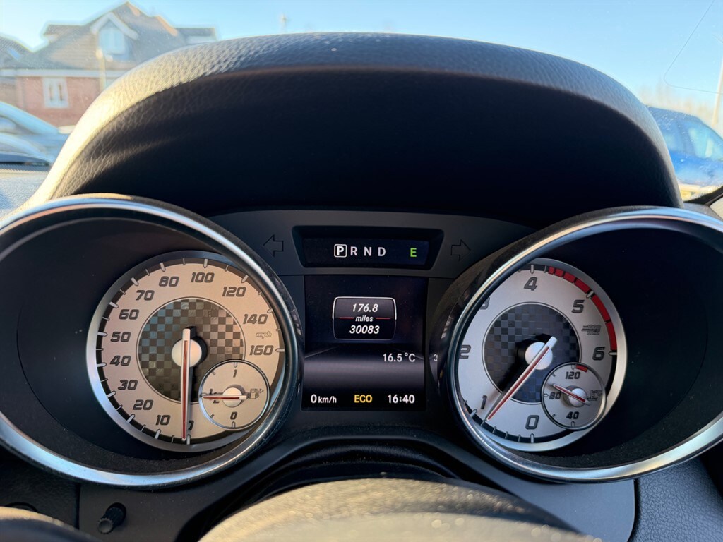 Used Mercedes-Benz SLK 2014 for sale - 77951011: Photo 17