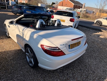 Used Mercedes-Benz SLK 2014 for sale - 77951011: Photo