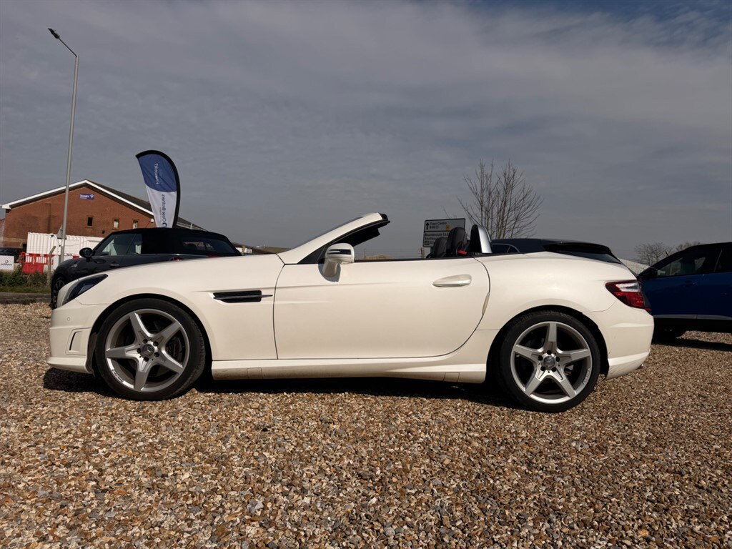 Used Mercedes-Benz SLK 2014 for sale - 77951011: Photo 5