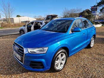 Used Audi Q3 2015 for sale - 77248279: Photo