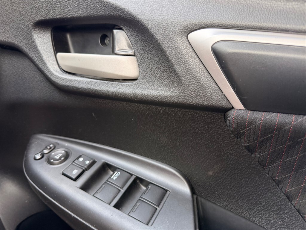 Used Honda Jazz 2018 for sale - 78166013: Photo 11