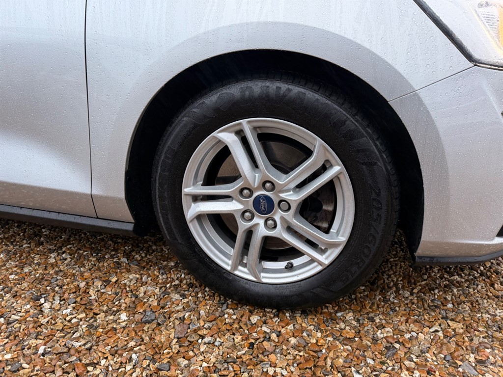 Used Ford Focus 2019 for sale - 77513902: Photo 4