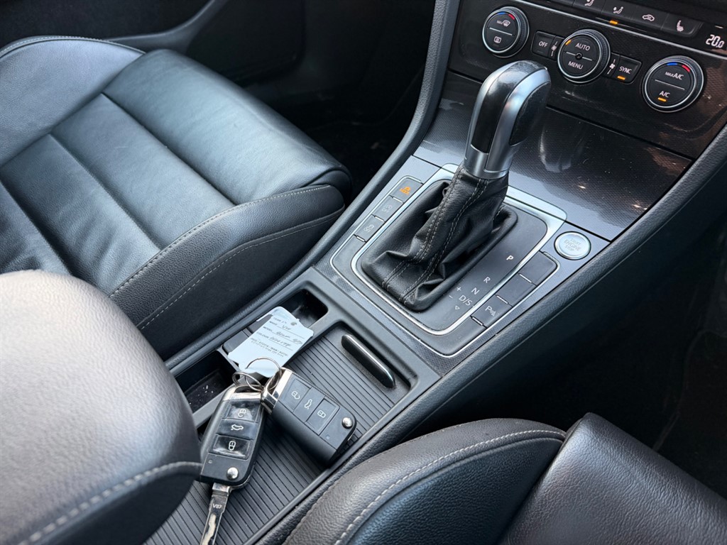 Used Volkswagen Golf 2017 for sale - 77928003: Photo 13