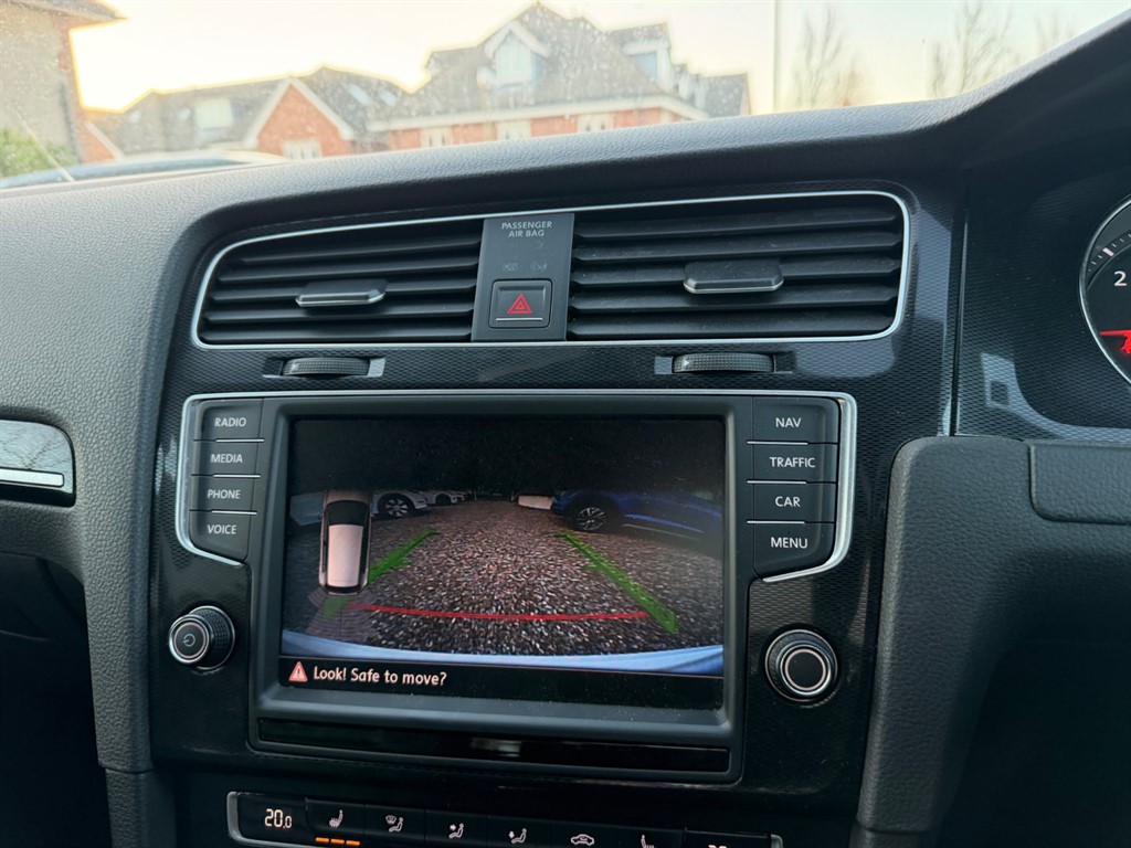 Used Volkswagen Golf 2017 for sale - 77928003: Photo 22