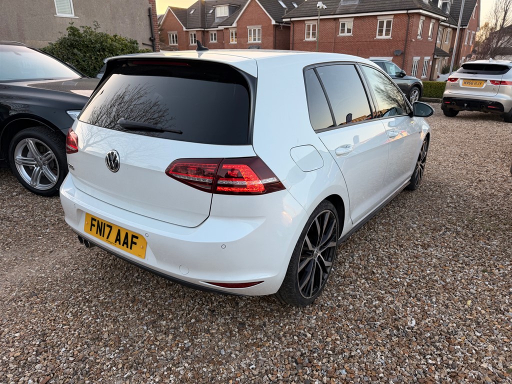 Used Volkswagen Golf 2017 for sale - 77928003: Photo 5
