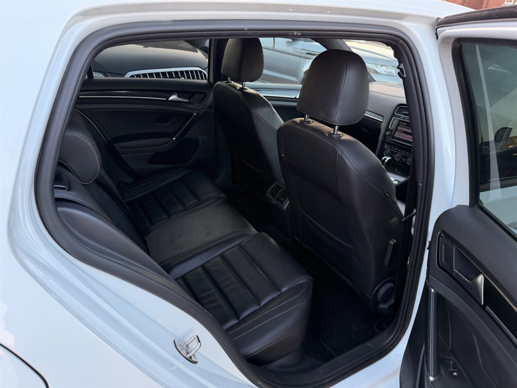 Used Volkswagen Golf 2017 for sale - 77928003: Photo 7