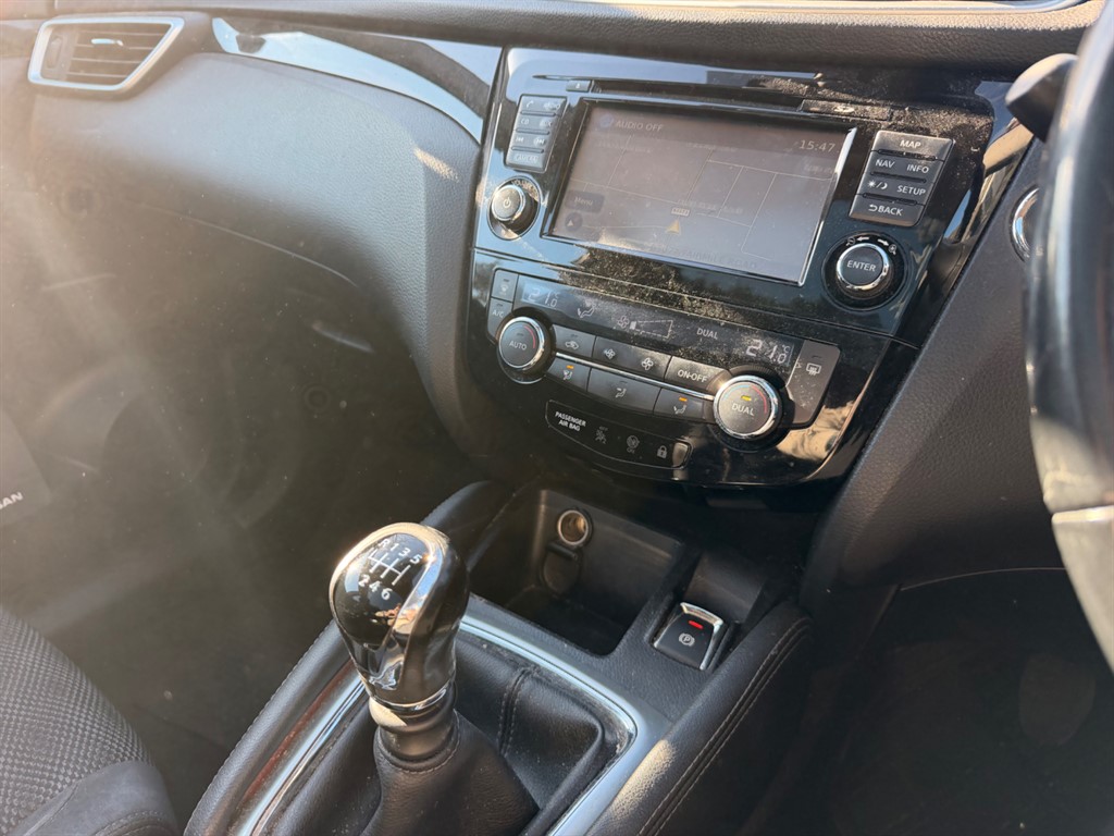 Used Nissan Qashqai 2016 for sale - 77934790: Photo 14