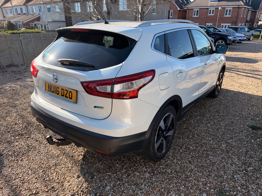 Used Nissan Qashqai 2016 for sale - 77934790: Photo 6