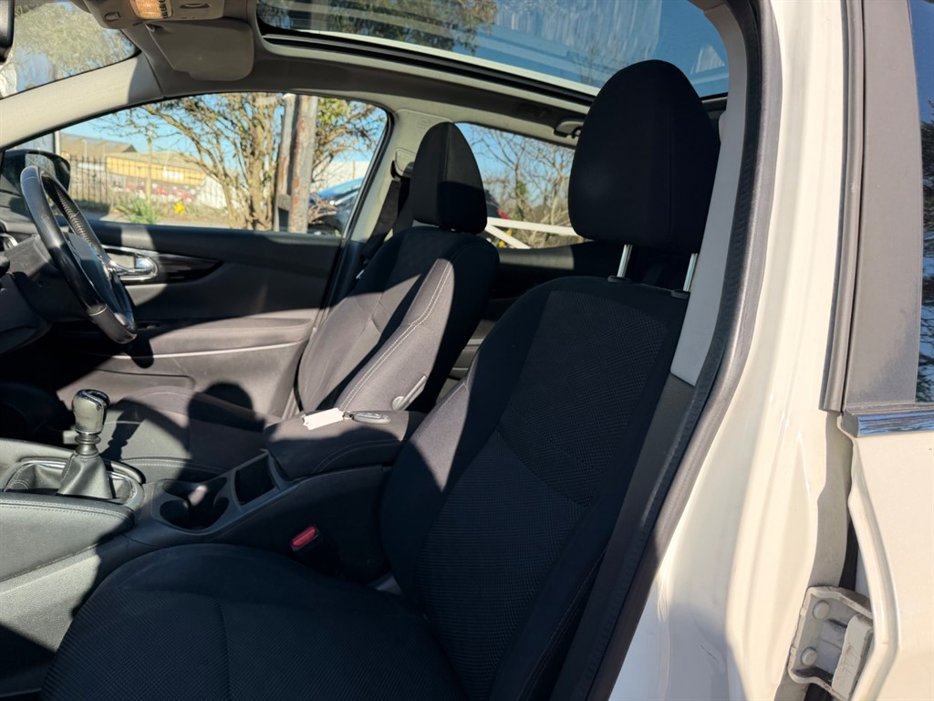 Used Nissan Qashqai 2016 for sale - 77934790: Photo 7