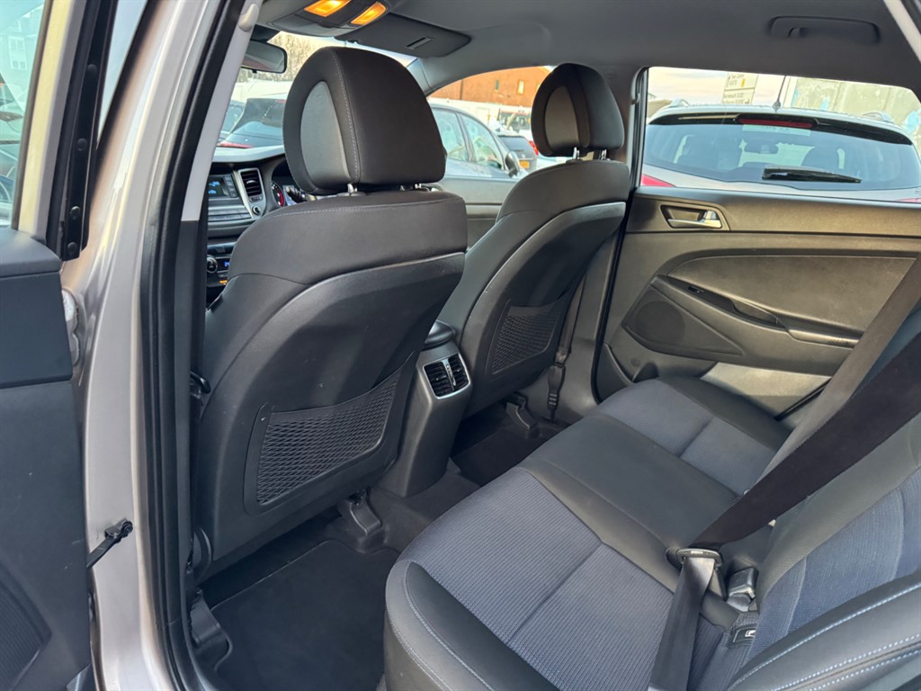 Used Hyundai TUCSON 2015 for sale - 77137942: Photo 18