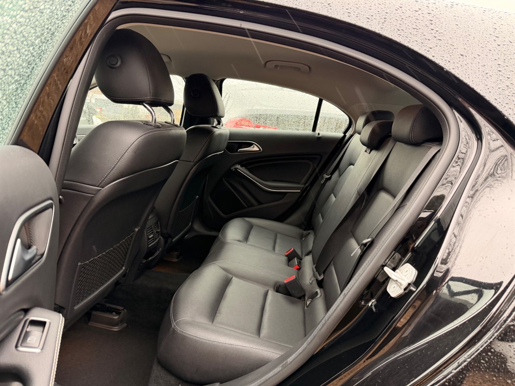 Used Mercedes-Benz A-Class 2017 for sale - 77778857: Photo 10