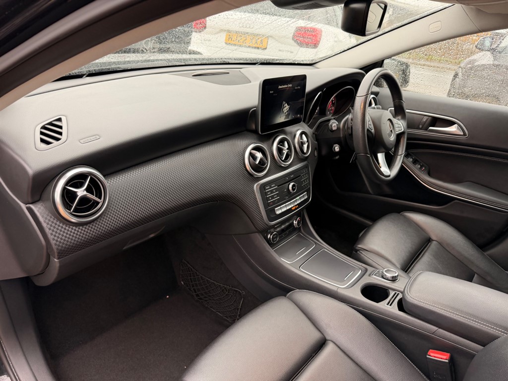 Used Mercedes-Benz A-Class 2017 for sale - 77778857: Photo 7