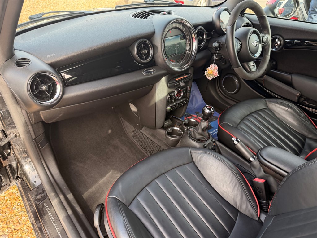 Used MINI Clubman 2014 for sale - 77492943: Photo 15