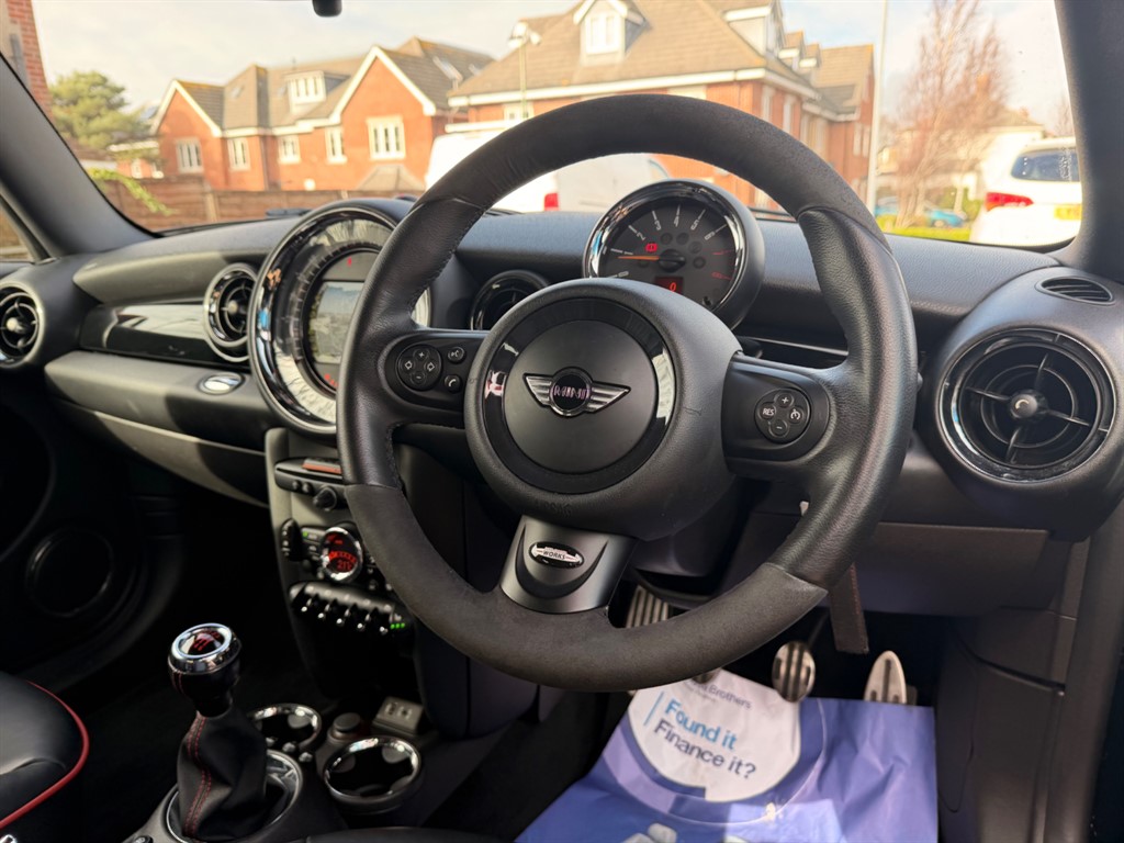 Used MINI Clubman 2014 for sale - 77492943: Photo 17