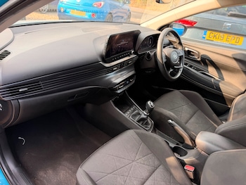 Used Hyundai BAYON 2023 for sale - 79250443: Photo
