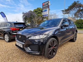 Used Jaguar F-Pace 2016 for sale - 78270407: Photo