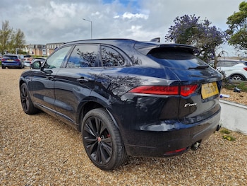 Used Jaguar F-Pace 2016 for sale - 78270407: Photo